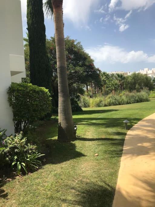 Alcazaba Blue Lagoon 3 Bedroom, Ground Floor Apartment Estepona Exterior photo